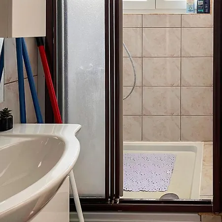 Karin Oasis 2 アパート *