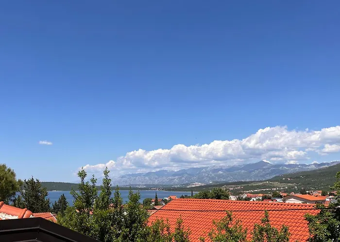 Apartman Karin Oasis 2 *