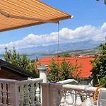 Karin Oasis 2 * Gornji Karin