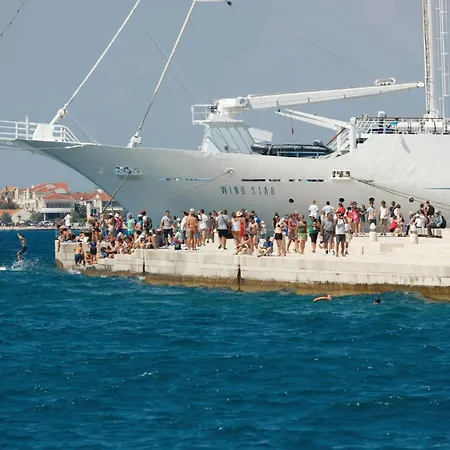 Karin Oasis 2 * Gornji Karin