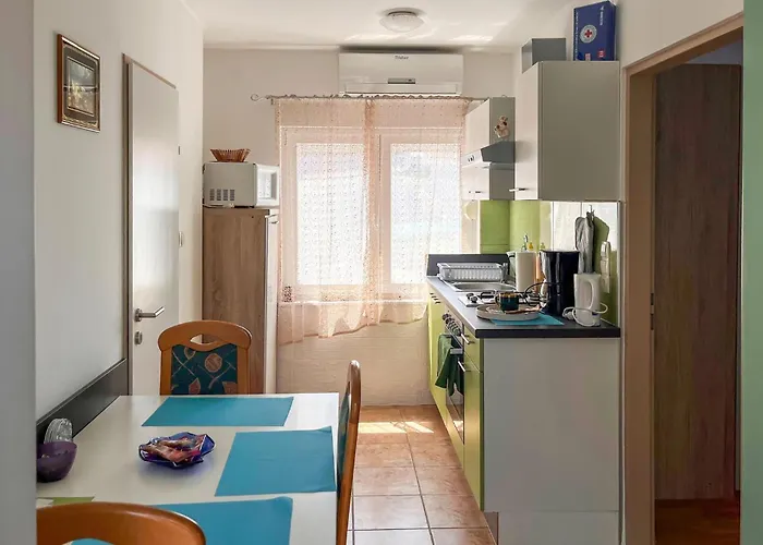 Karin Oasis 2 Апартаменты *