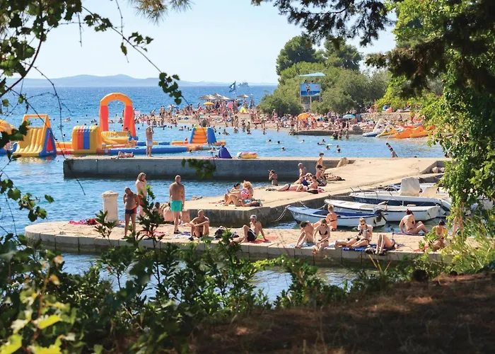 Karin Oasis 2 Горни-Карин